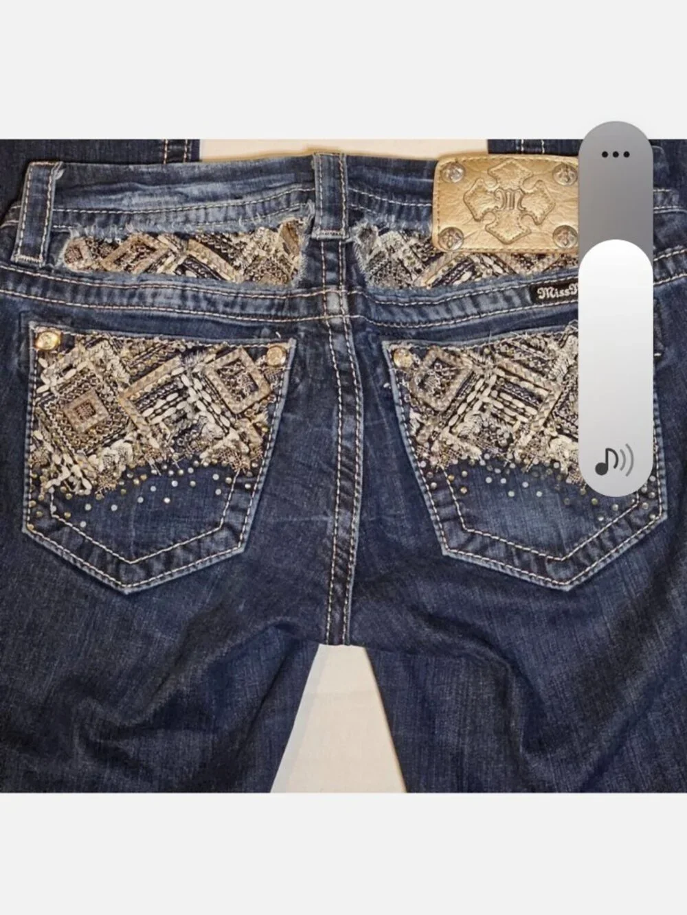 Miss Me Boot Cut Jeans Size 27. Gold Back Tag With Gold & Silver Beading - Picture 2 of 6